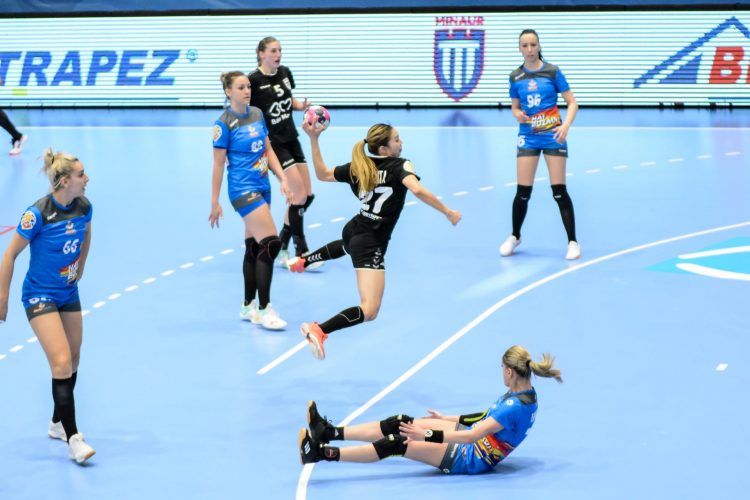 Handbal. Liga Florilor. CS Minaur Baia Mare a învins Gloria Buzău și rămâne pe locul al doilea