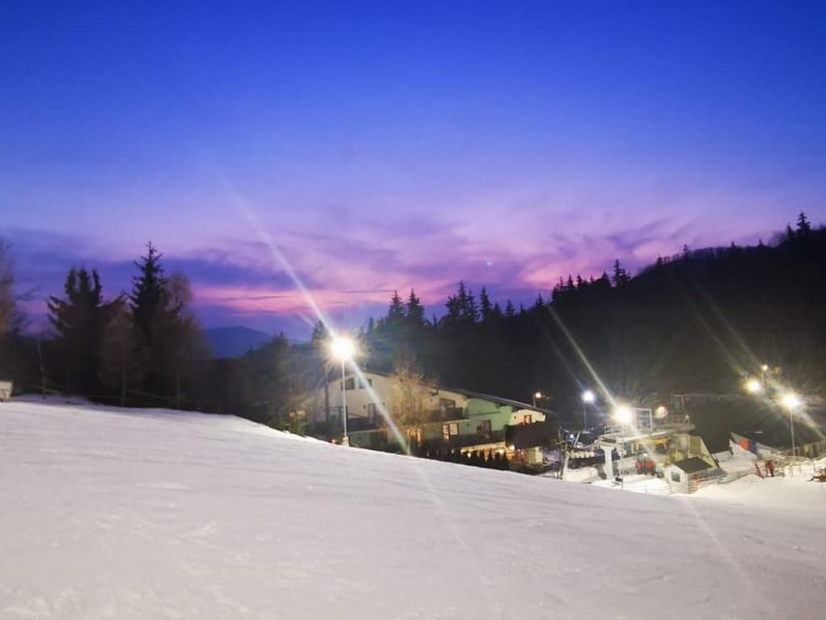 Ultimul weekend de schi? Ce recomandă salvamontiştii maramureşeni