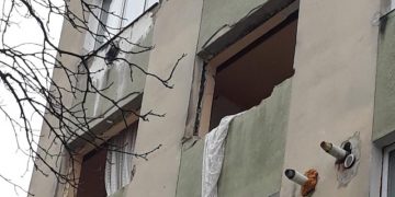 ACTUALIZARE: Explozie într-un apartament din Sighetu Marmației. Geamurile s-au făcut țăndări