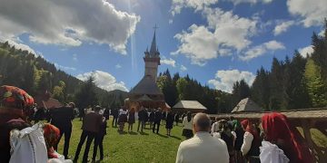 Programul slujirii ierarhilor Episcopiei Ortodoxe Române a Maramureșului de Sfinții Împărați Constantin și Elena