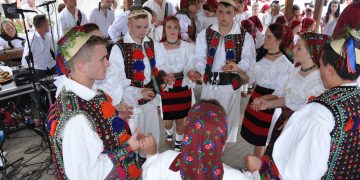 Învârtita Vălenarilor, mare sărbătoare la Văleni