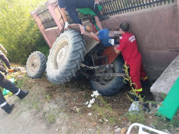 Accident grav în județul vecin. Victima a fost transportată cu elicopterul SMURD la Spitalul Judeţean de Urgenţe din Baia Mare