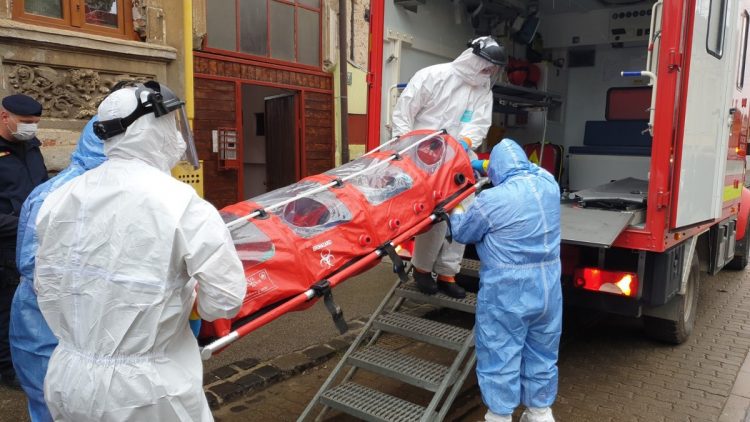 Actualizare: Caz șocant în Șomcuta Mare. O femeie a fost găsită fără suflare