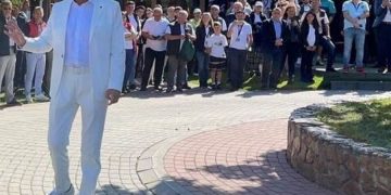 Doar nulități trădătoare…