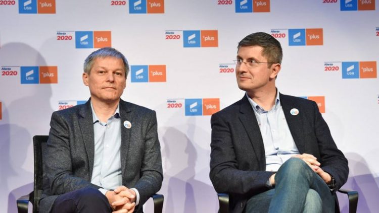 Alegerile din USR, ca la PNL? Cioloș, după ce Barna l-a făcut „om al sistemului”