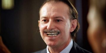 E vremea pentru o demisie! Fără penali în fruntea Guvernului!