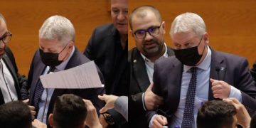 Ce s-ar petrece în România guvernată de AUR și USR PLUS