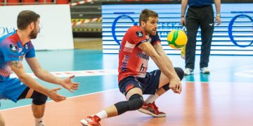 Patru înfrângeri din patru partide jucate!